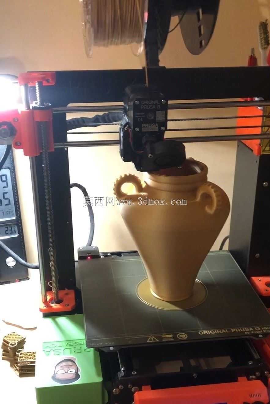 Amphora Zdenko