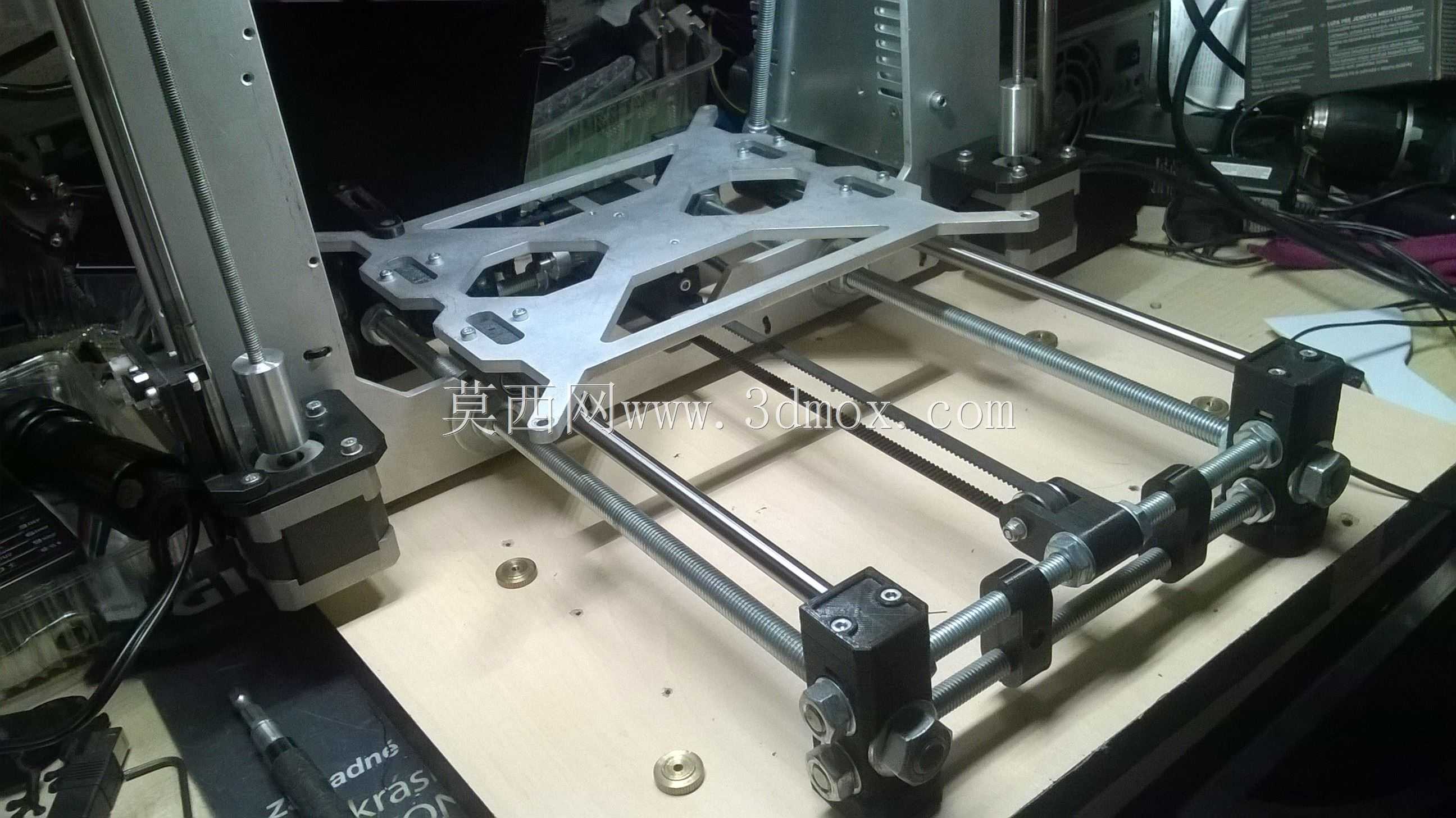 Prusa i3��г���Y�ı��ּ�