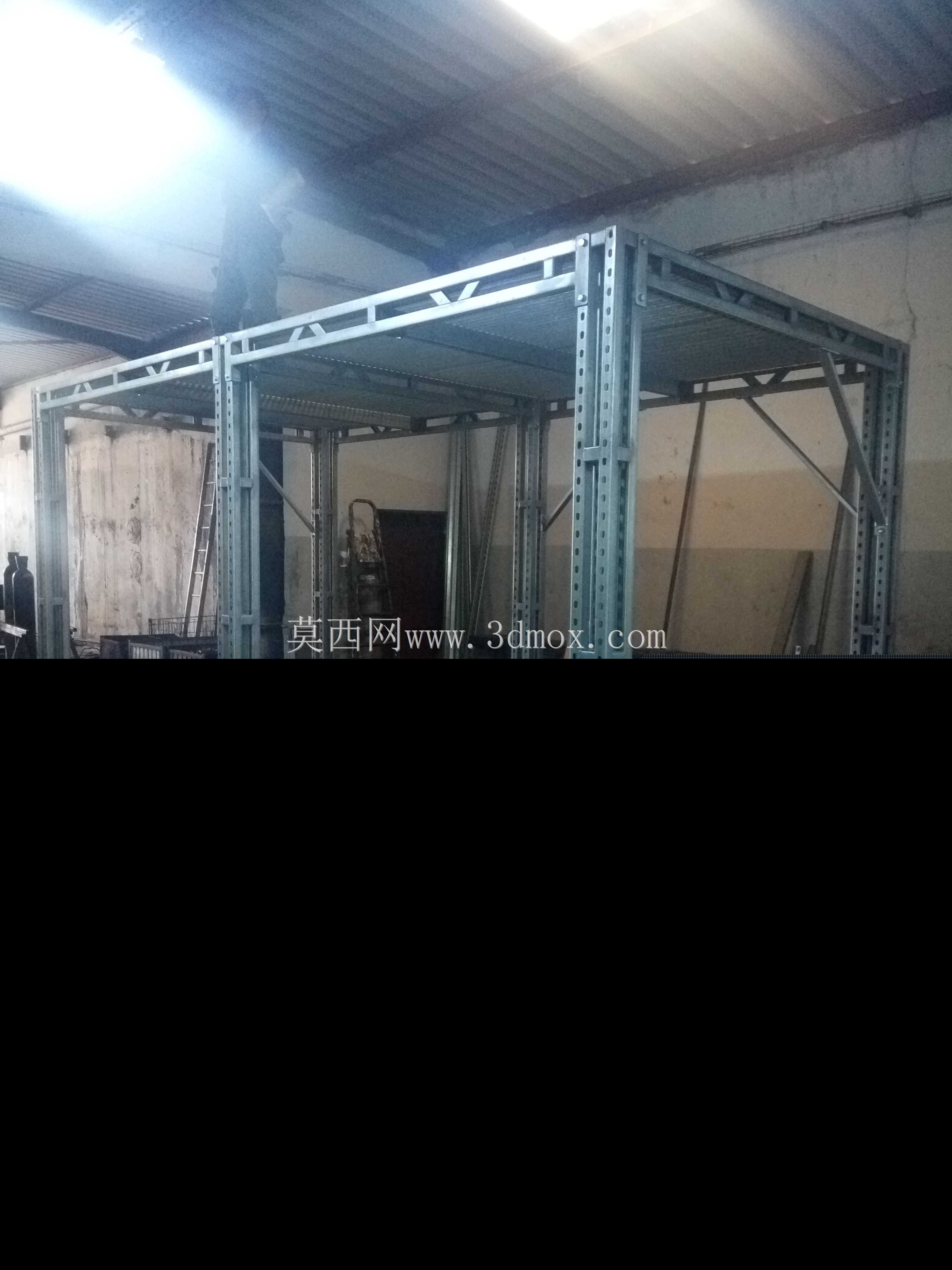 Estrade��4mx 2m x H2.5m��