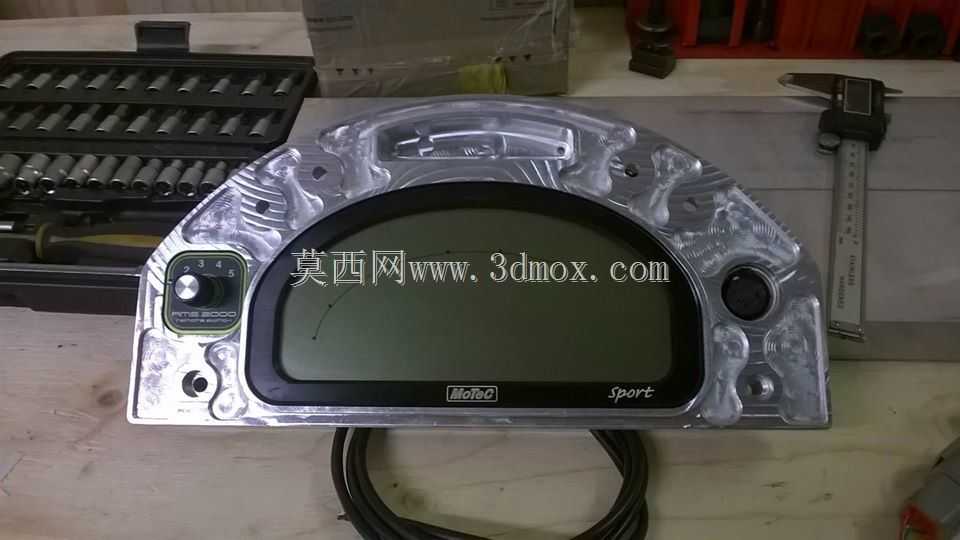Motec�Ǳ���֧��