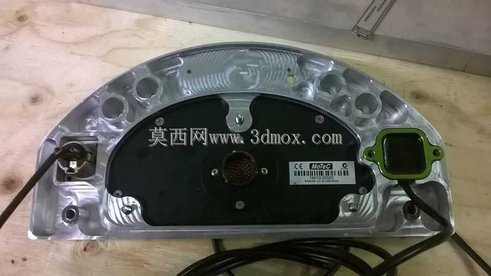Motec�Ǳ���֧��