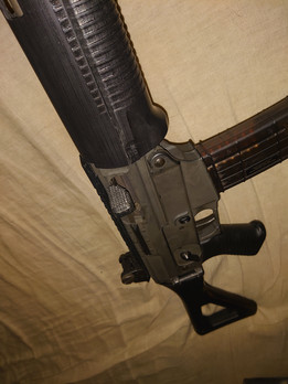 Sig SG 551���֡��̵���ͳ���ֱ�