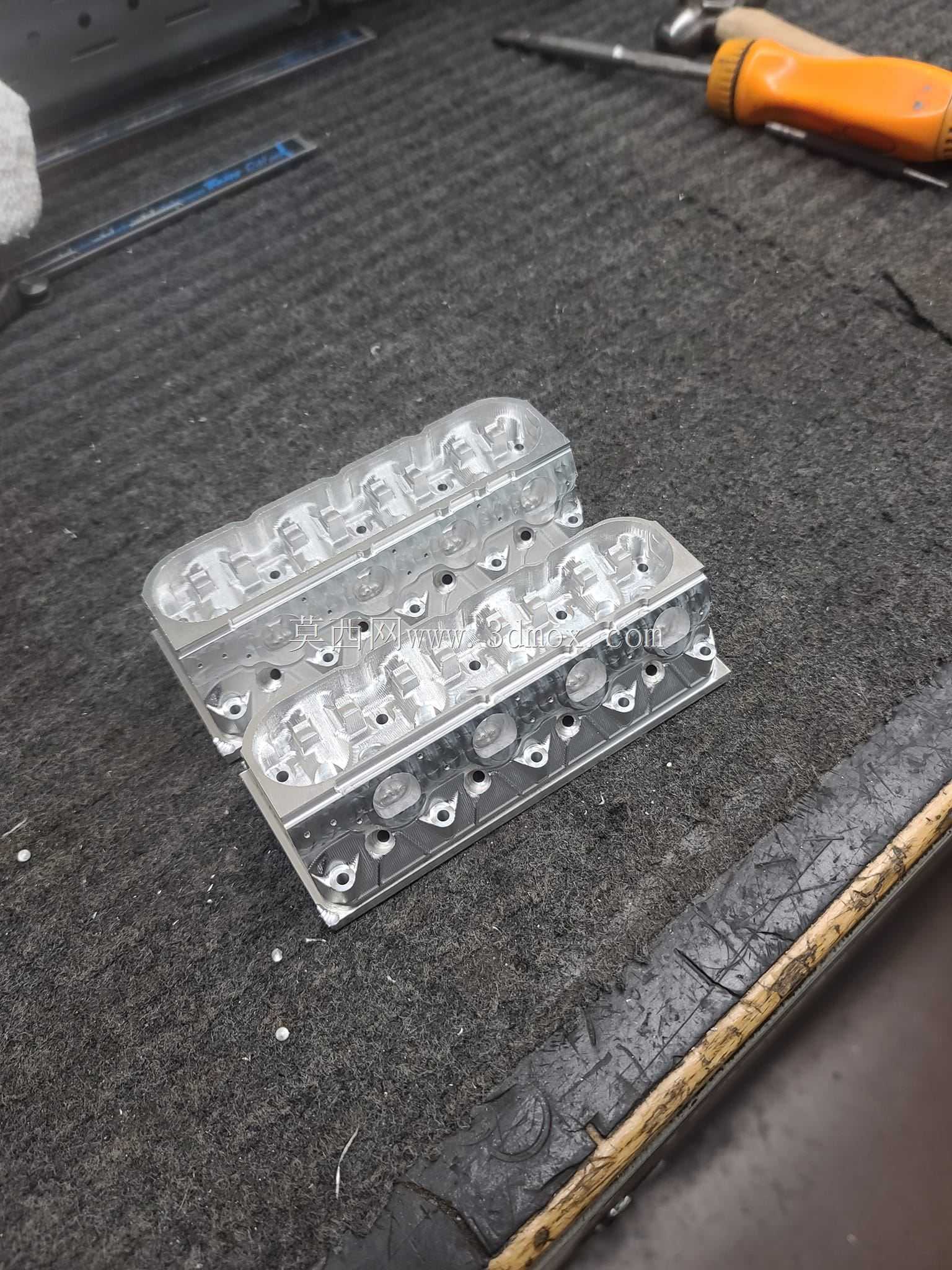 GM LS1/LS2/LS3发动机