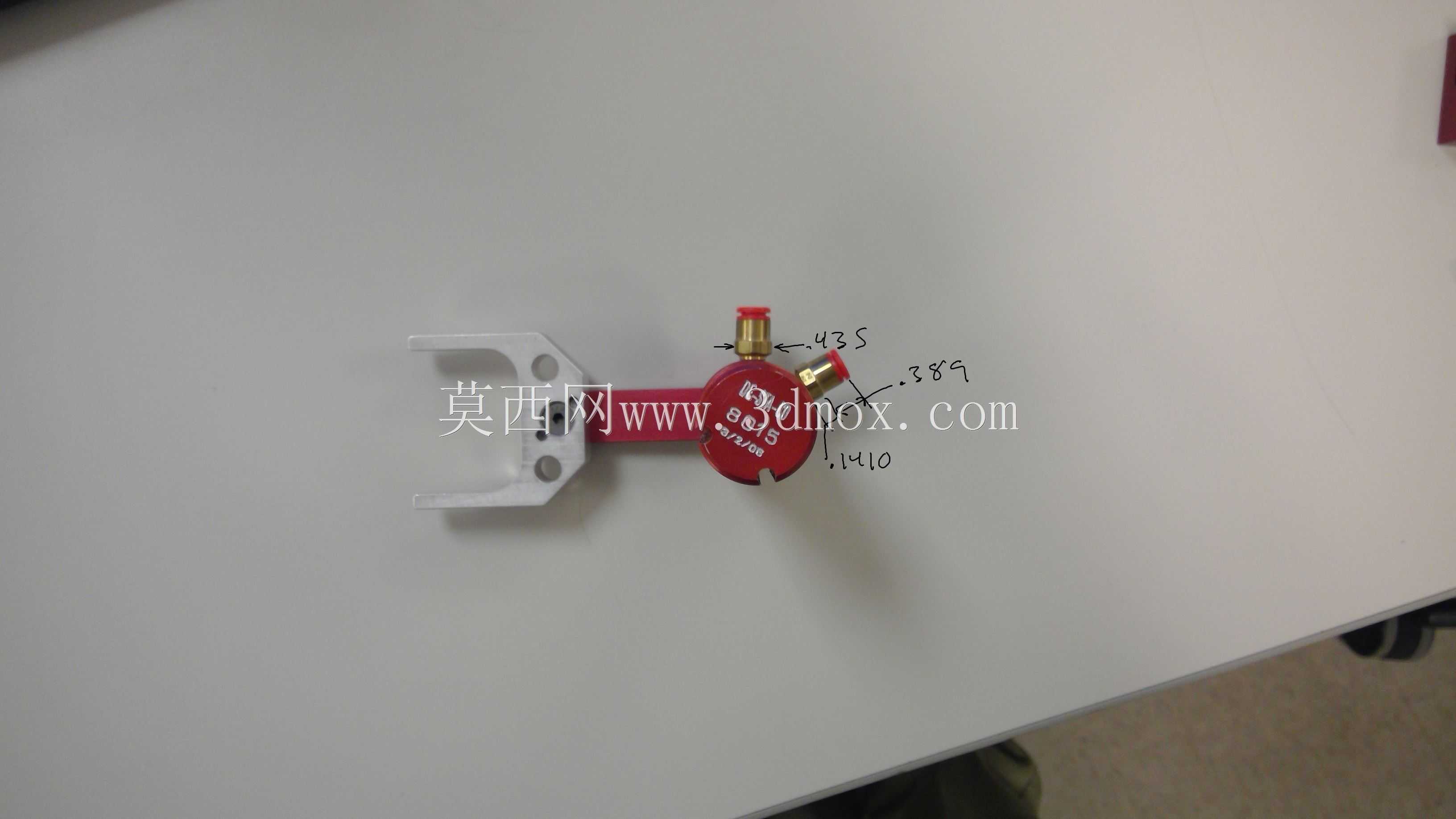 Tuit夹具组件