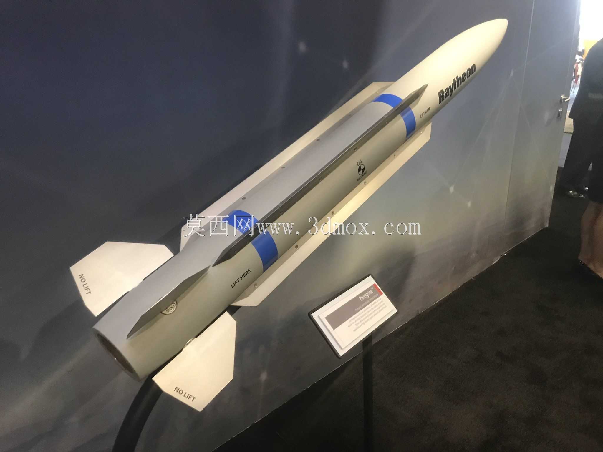 两级冲压发动机AIM-230:通用模块化空射导弹