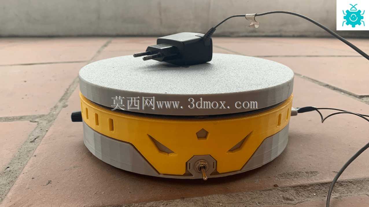 DIY 360°电动旋转转台/3D打印