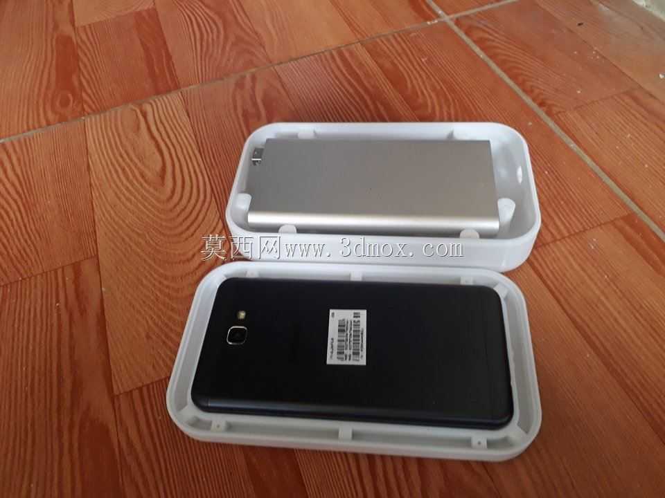 模制盖刷