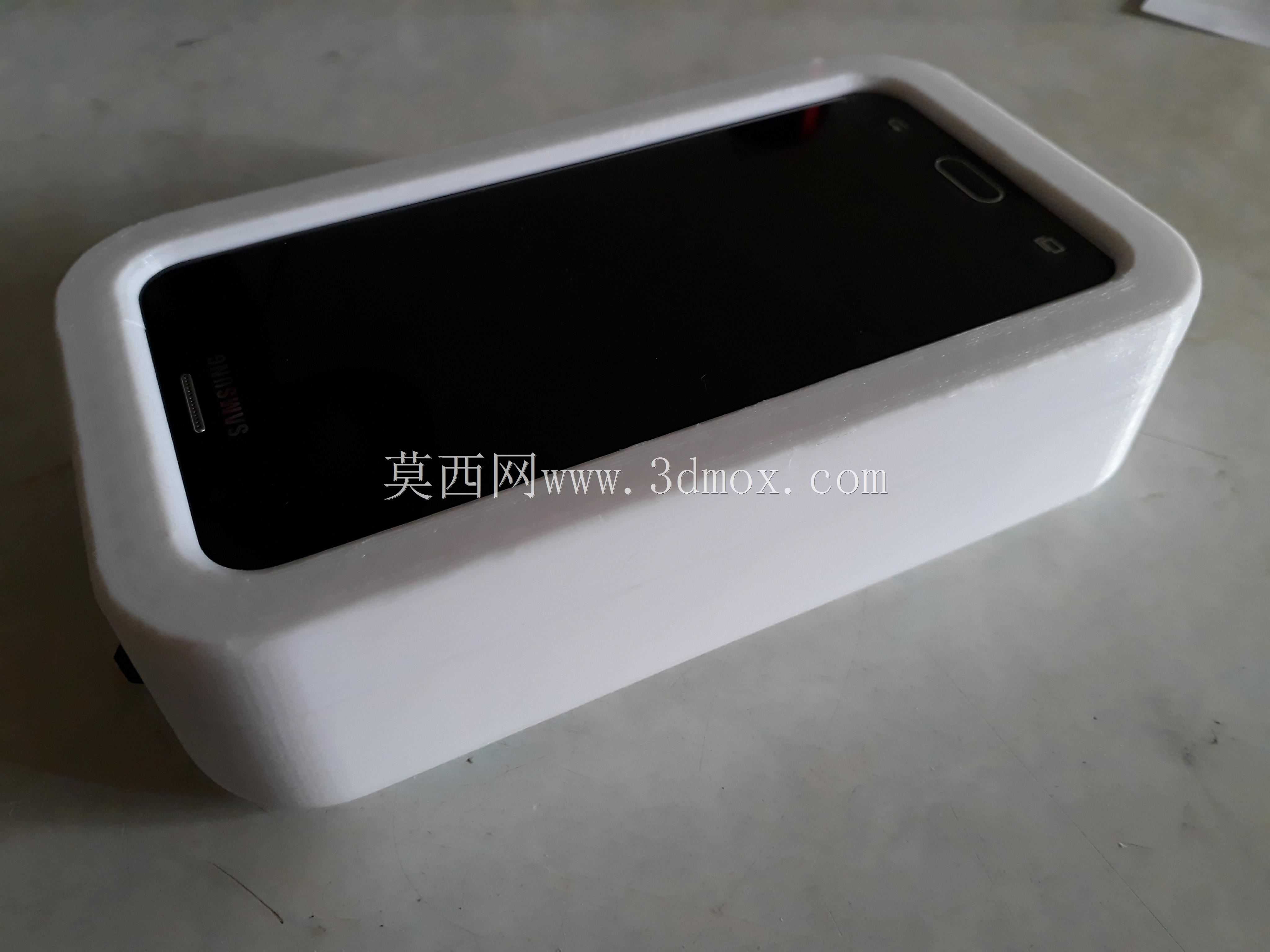 模制盖刷