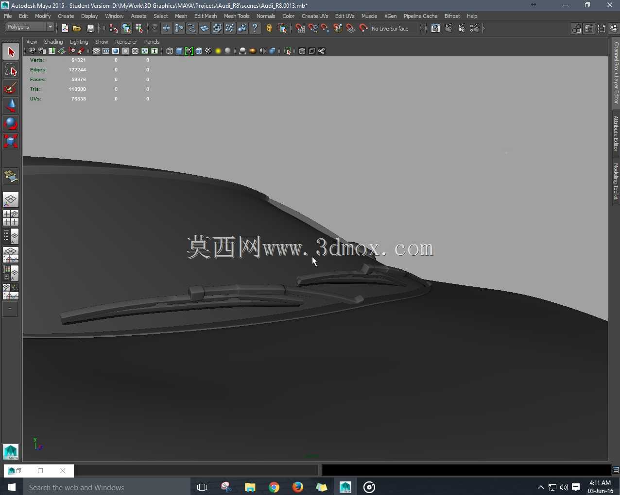�µ�R8