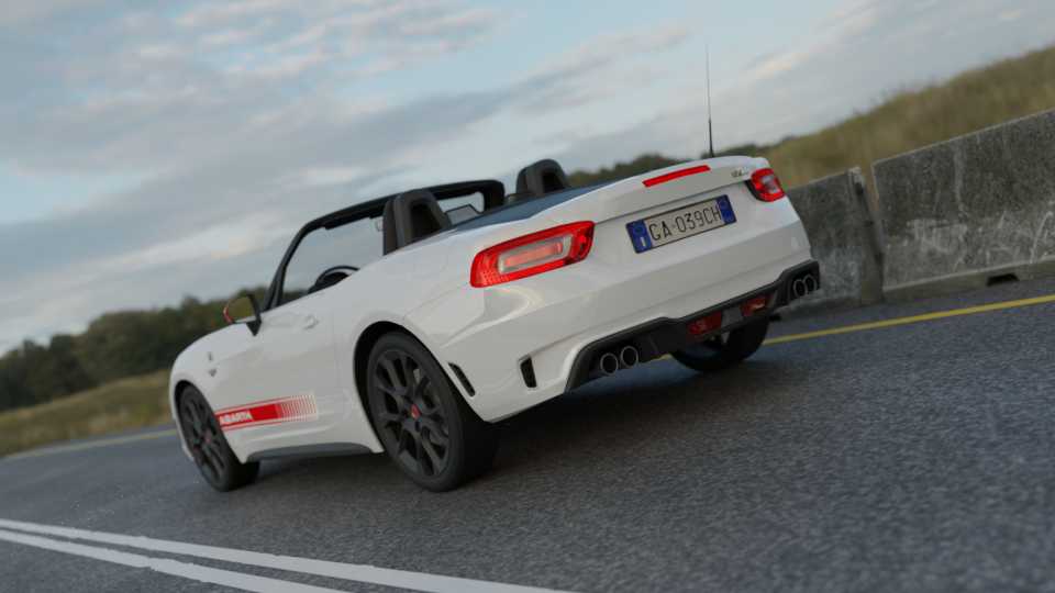 2017�������124 Spider Abarth