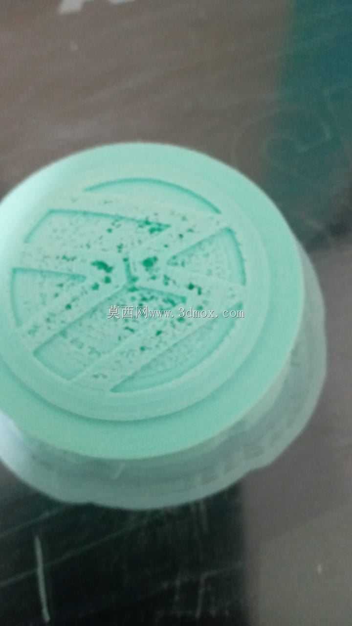 大众途锐中心盖车轮