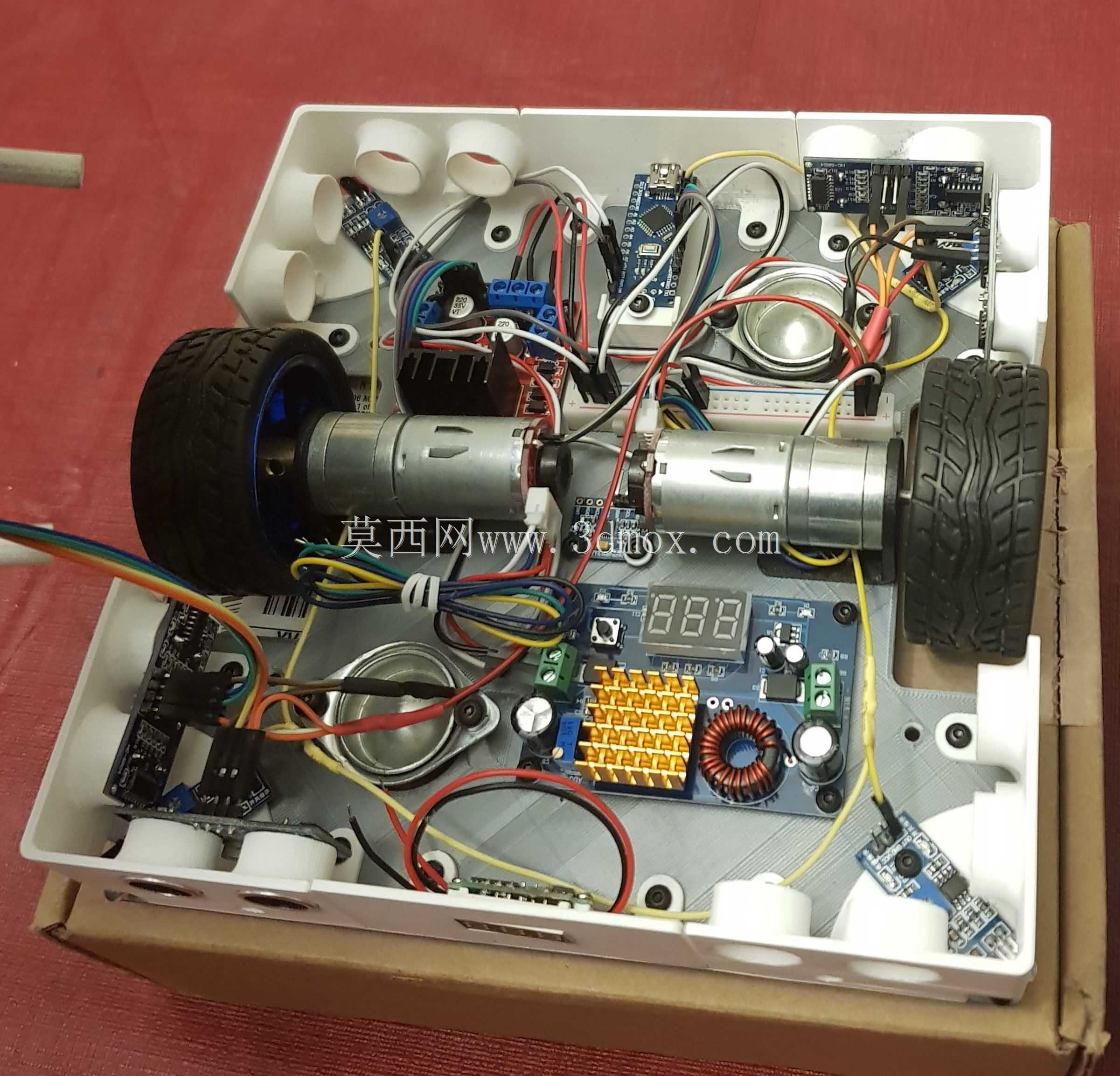 EEBOT2迷宫求解机器人