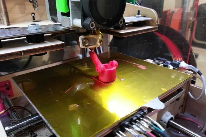 OpenRC1:104WD���θ���ң�س�(3D�ɴ�ӡ)
