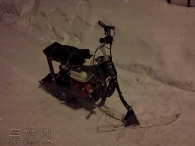 迷你雪自行车
