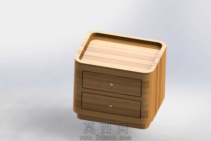 边桌