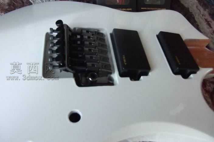 JOHNS'GUITAR