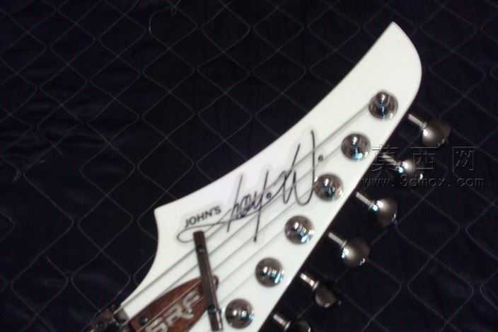 JOHNS'GUITAR