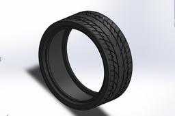 ��̥225/40R18
