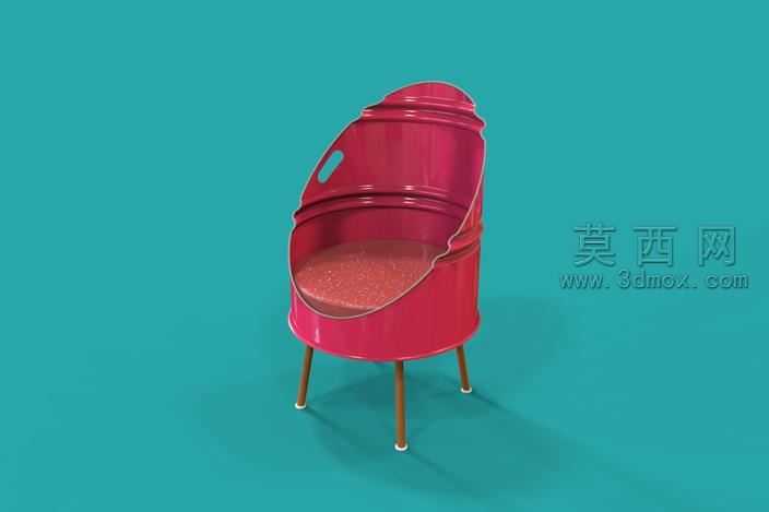 桌子和椅子从旧油桶