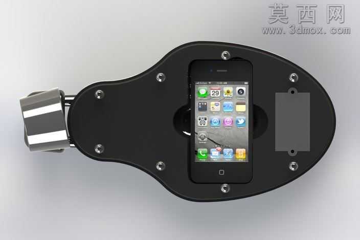 ͨ��iPhone��Ǳͧ�ܿ�
