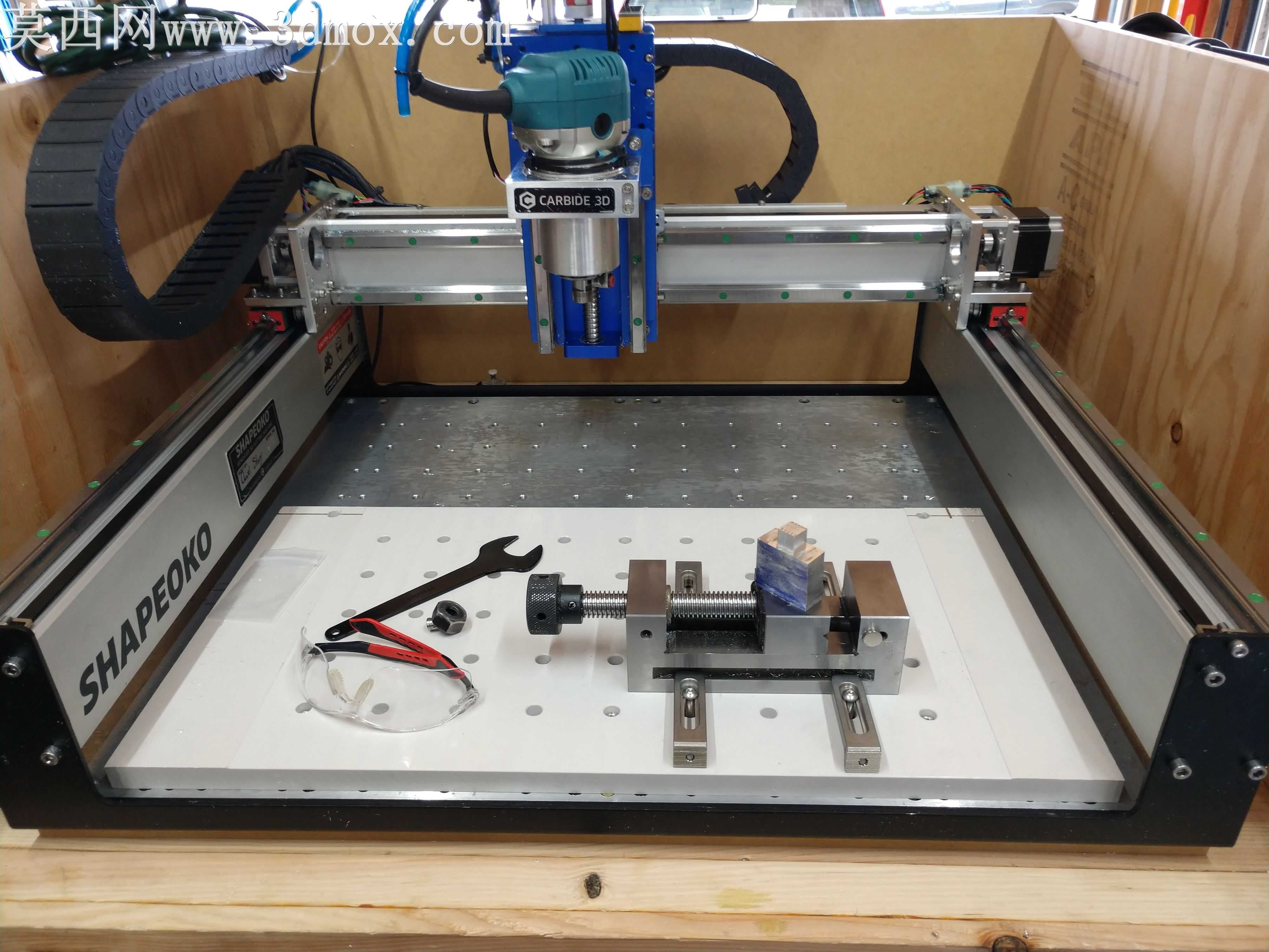 Shapeoko 3直线轨道车厢板