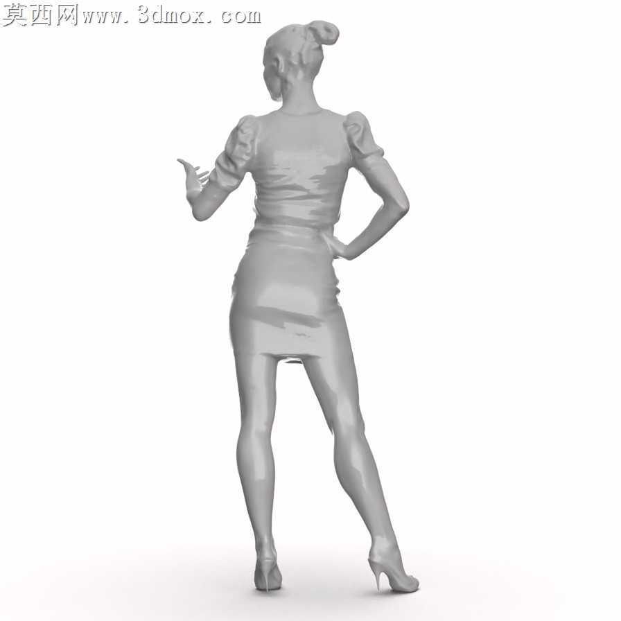 看着手的女人