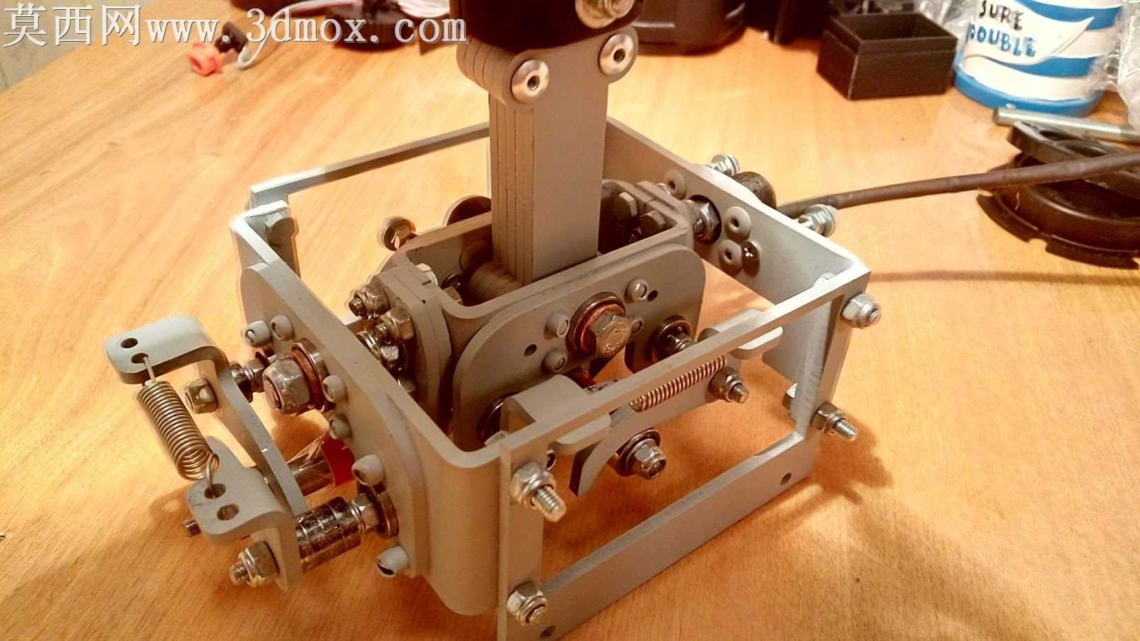 ����ģ�������ݸ˻�е��DIY��