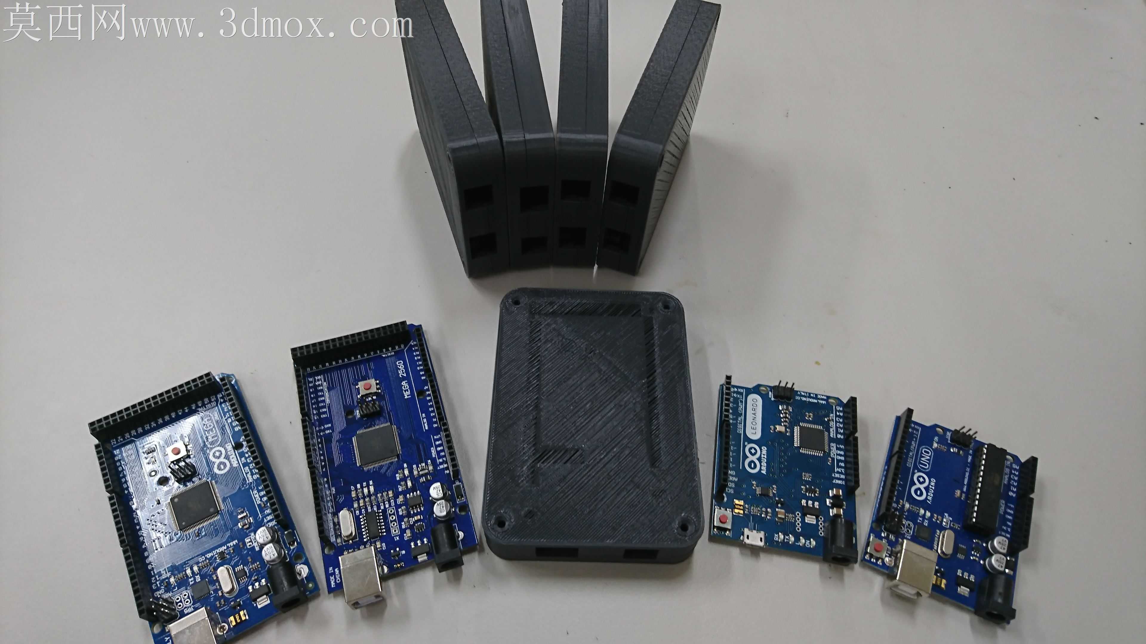 Arduino Mega2560 R3���������ɶ�������ͨ����