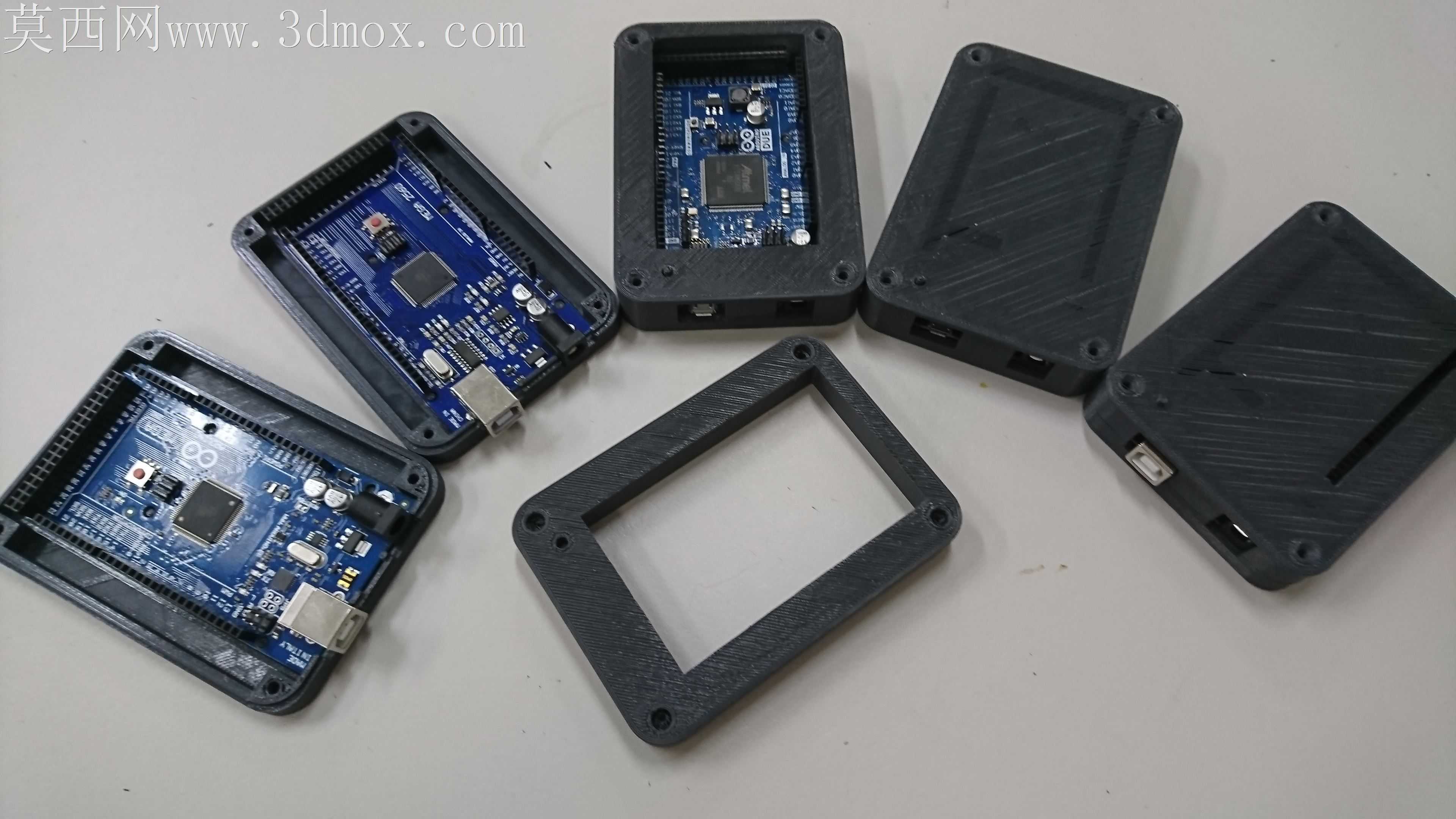 Arduino Mega2560 R3���������ɶ�������ͨ����