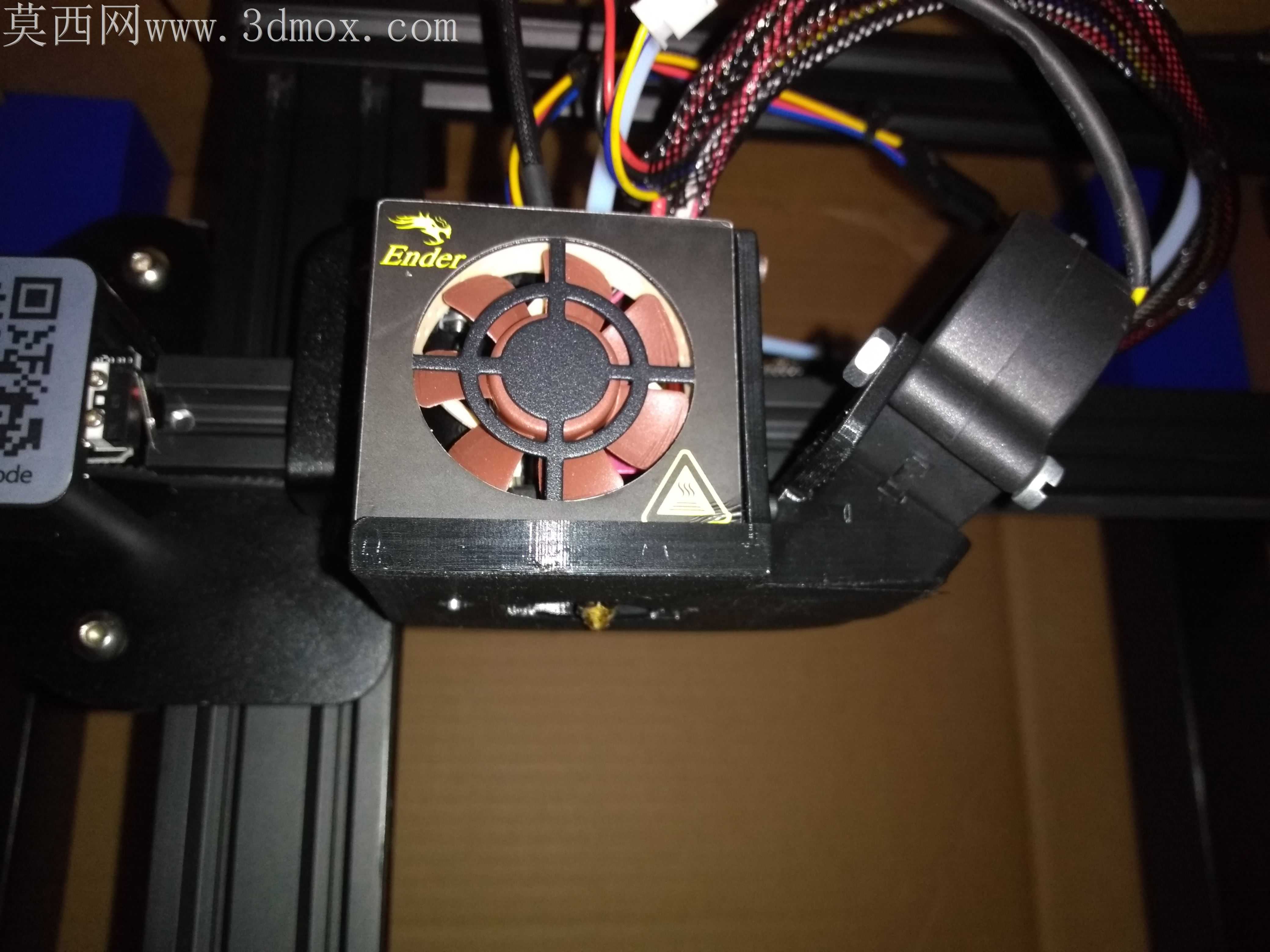 ENDER 3或CR10托架。