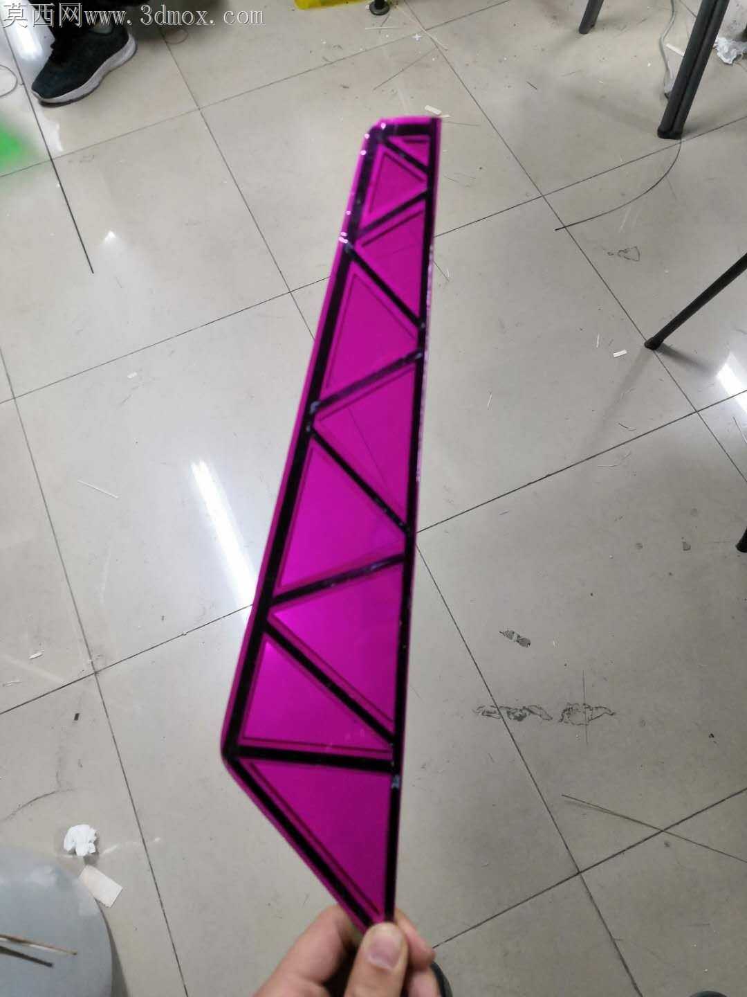 艾娃滑翔机。