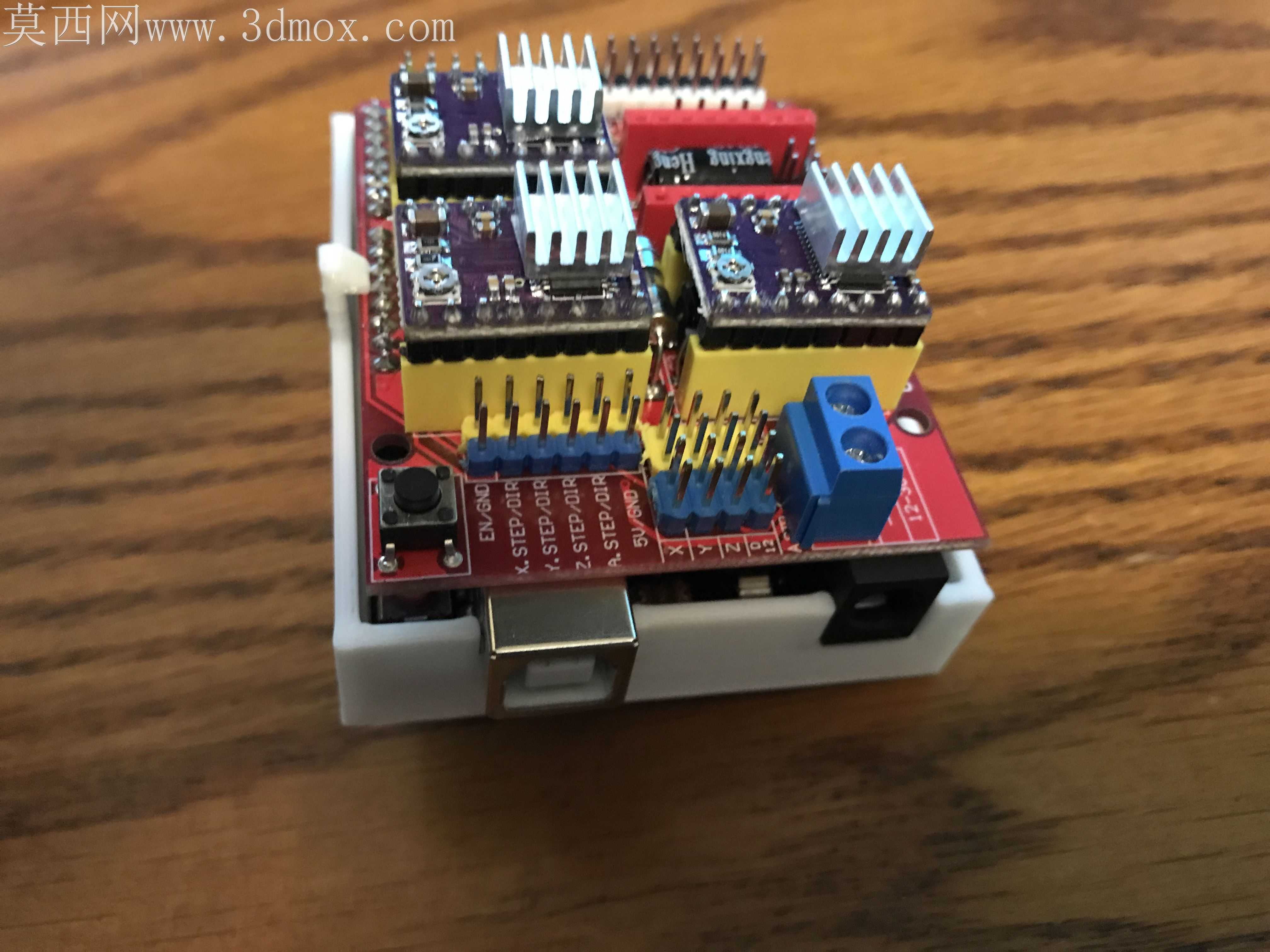 Aurduino Uno���������ӵĴ����