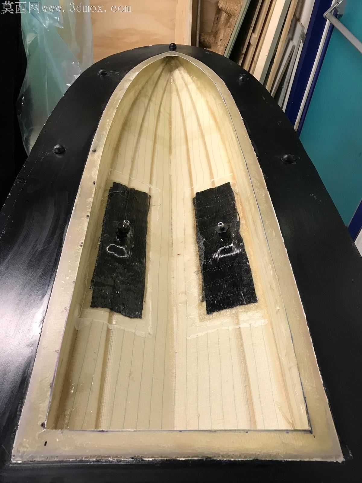 真空注射钢筋混凝土船