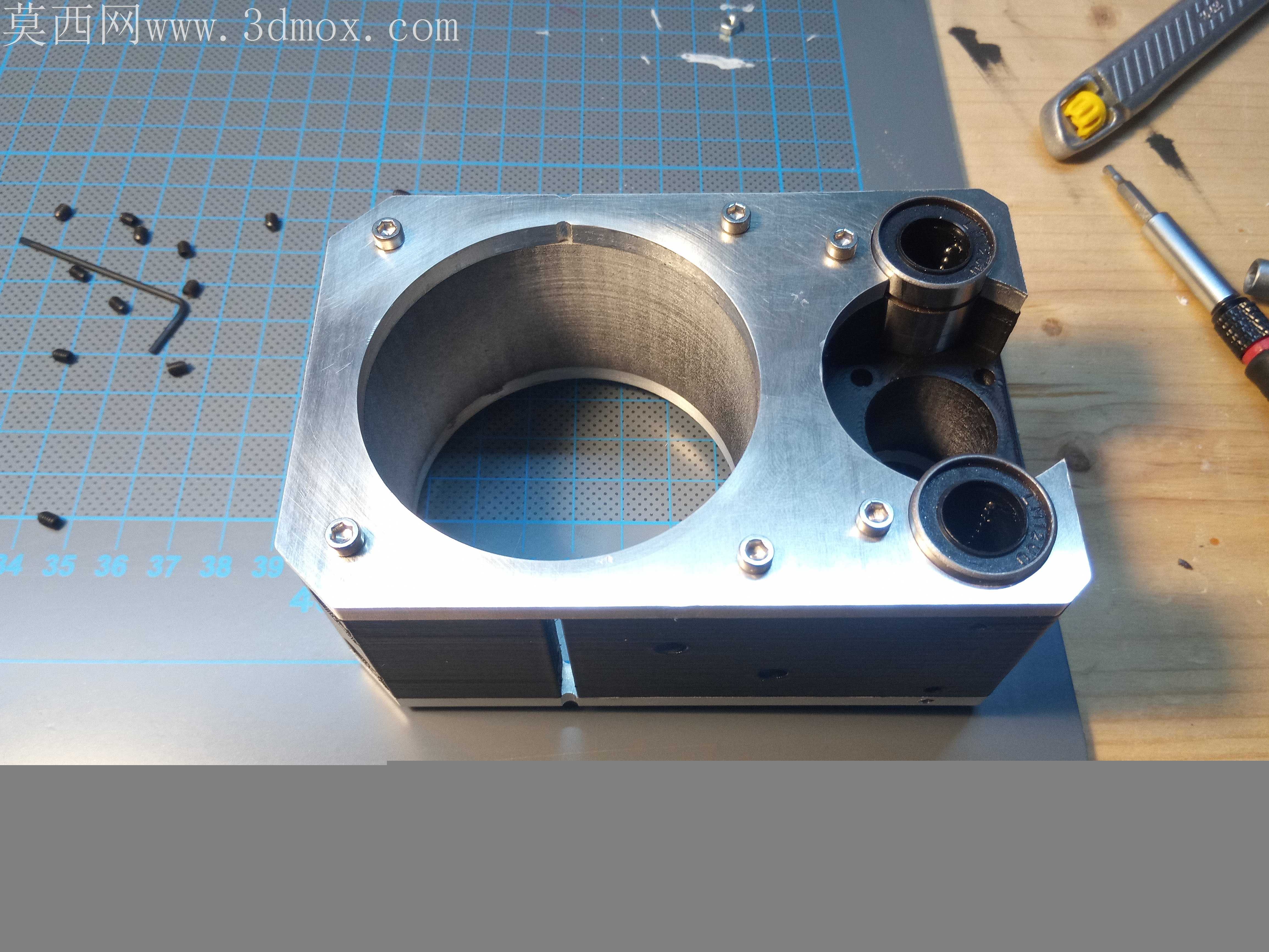 CNC 3040Z-DQ的Z轴升级适用于65mm Spindel电机