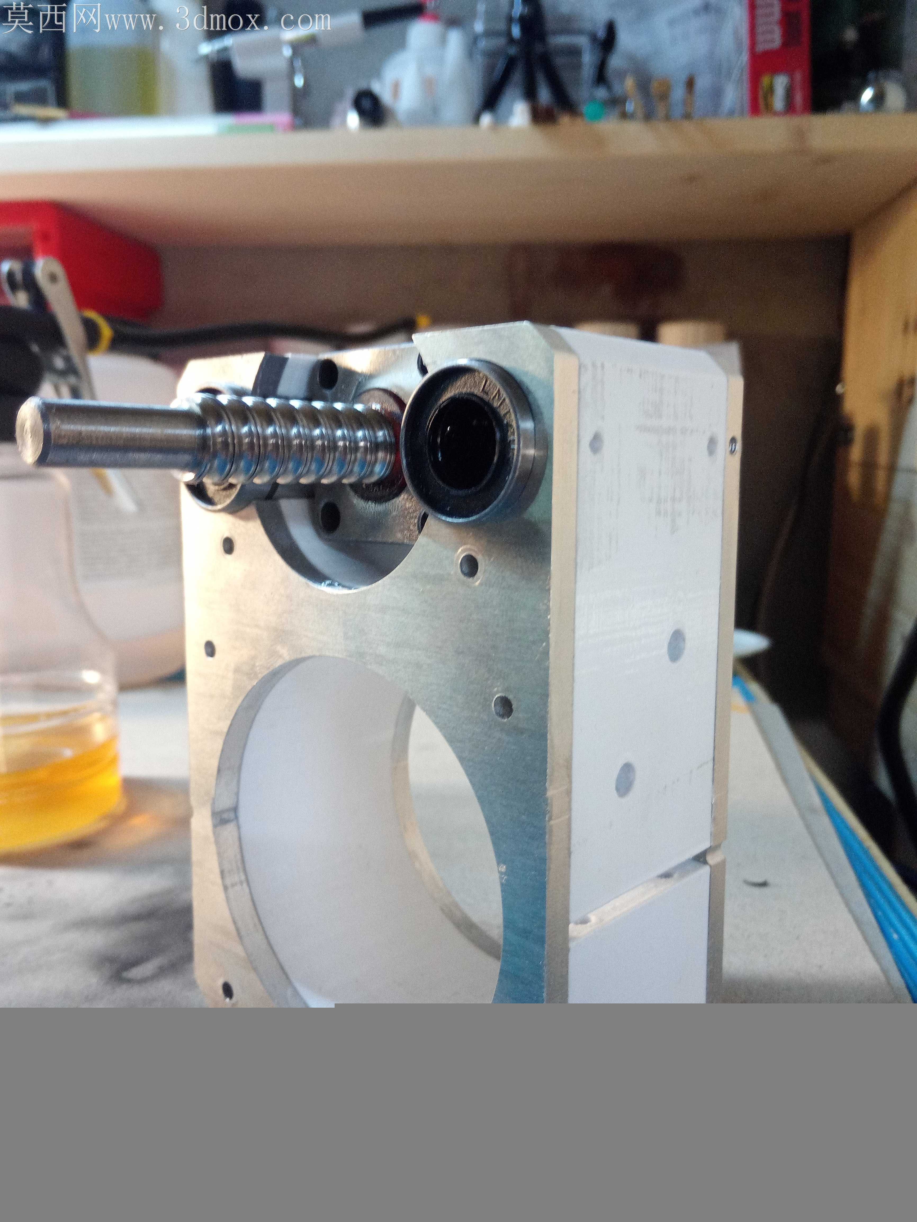 CNC 3040Z-DQ的Z轴升级适用于65mm Spindel电机