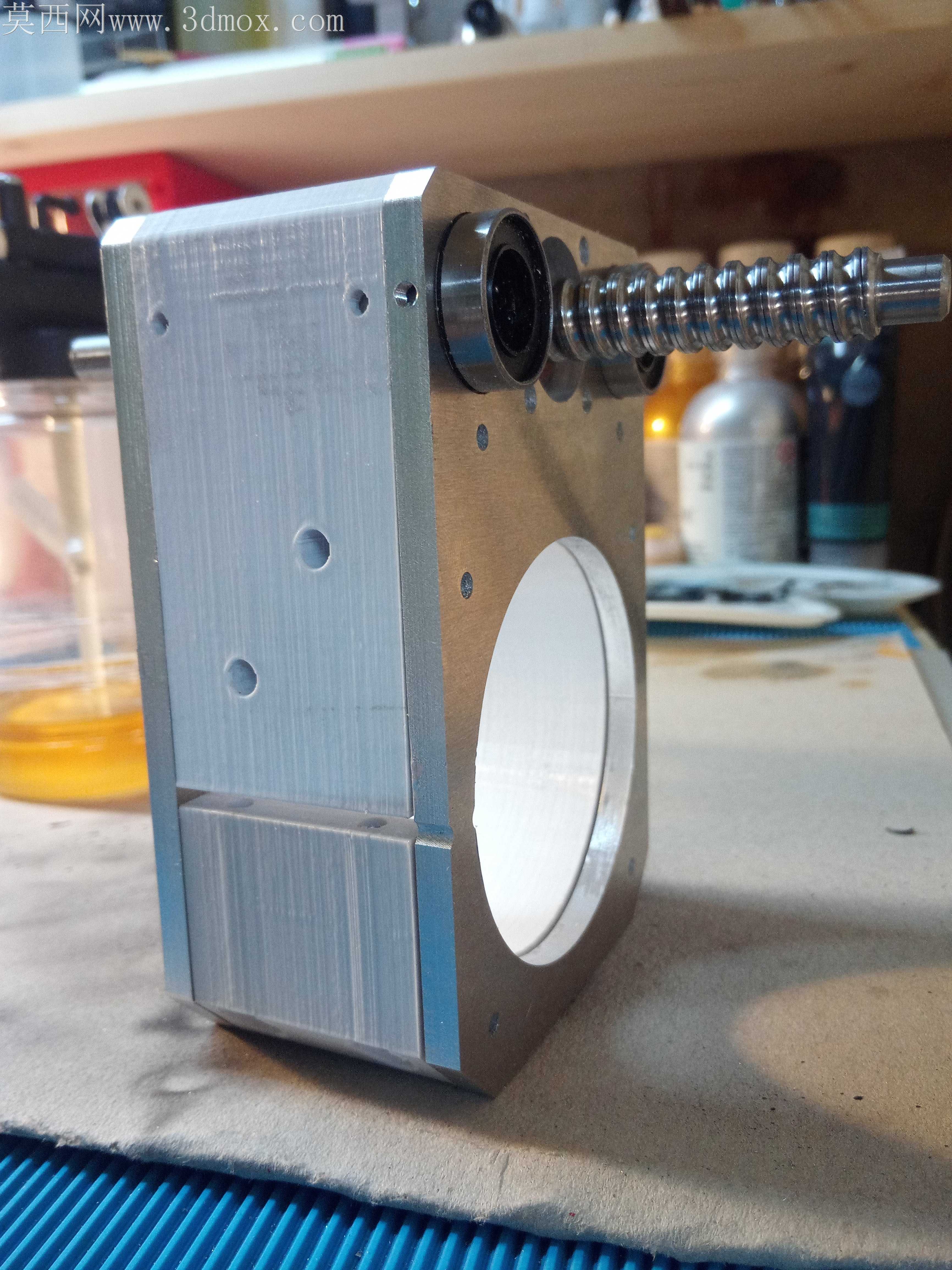 CNC 3040Z-DQ的Z轴升级适用于65mm Spindel电机