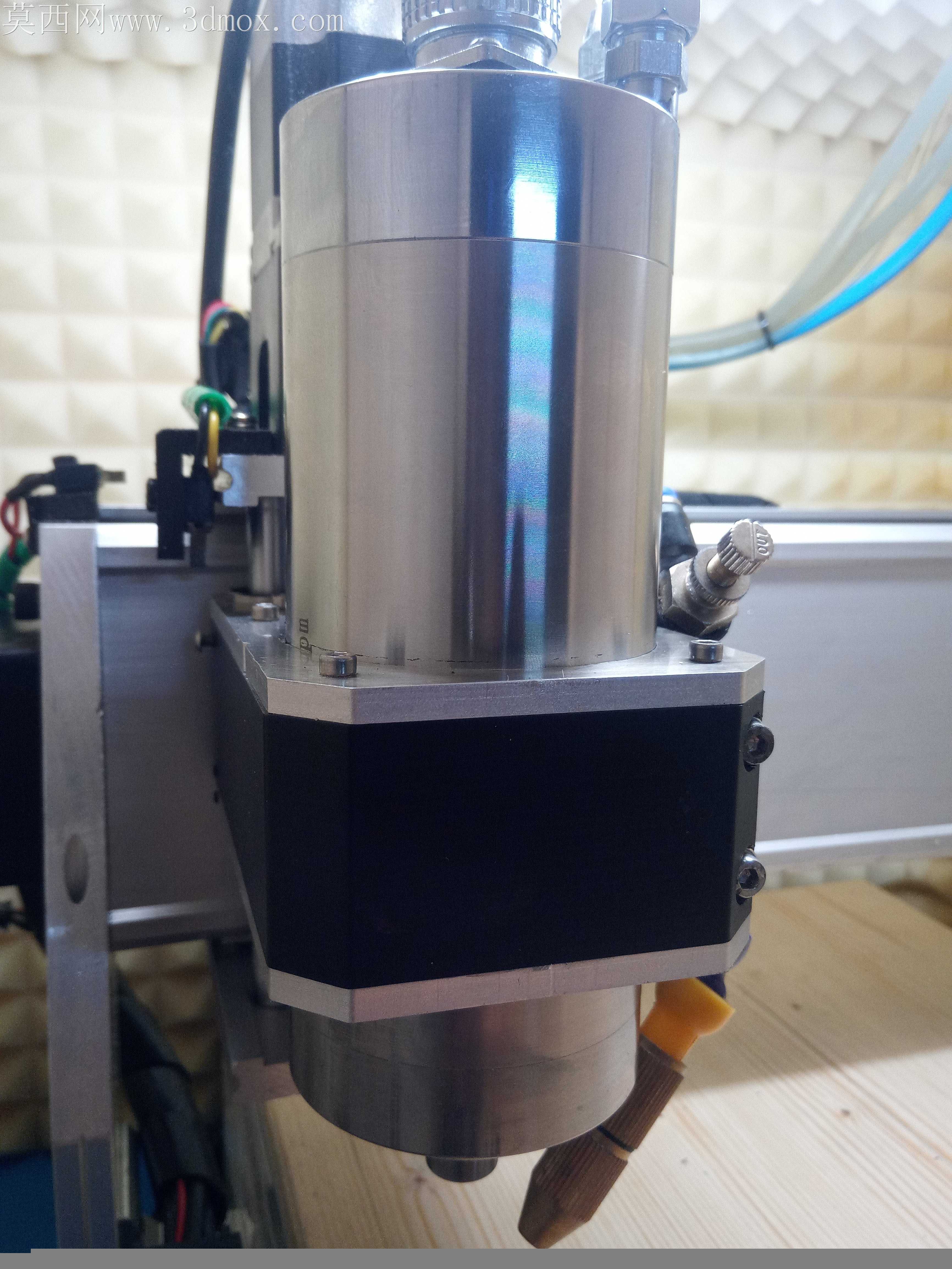 CNC 3040Z-DQ的Z轴升级适用于65mm Spindel电机