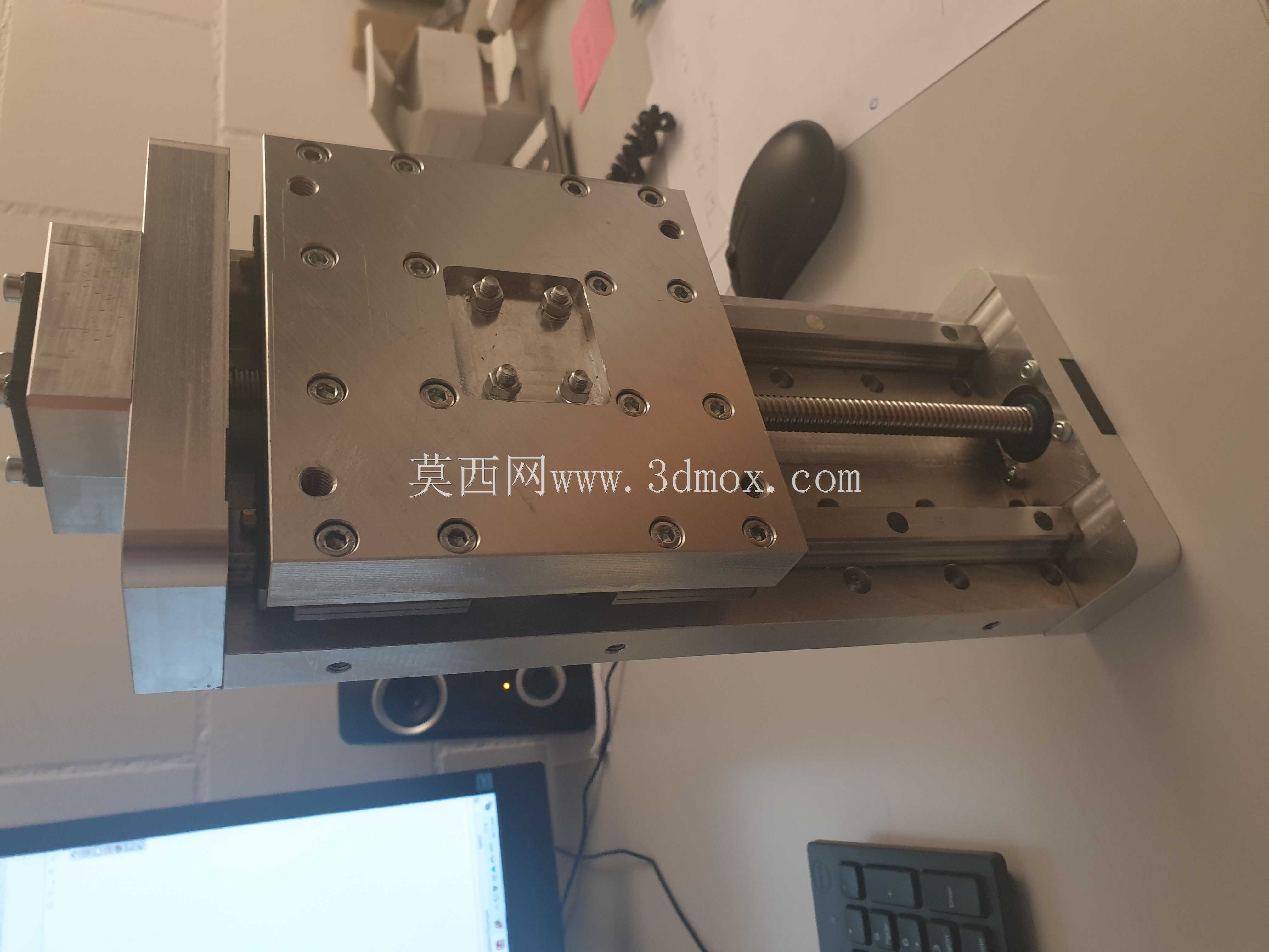 Z轴数控铣床