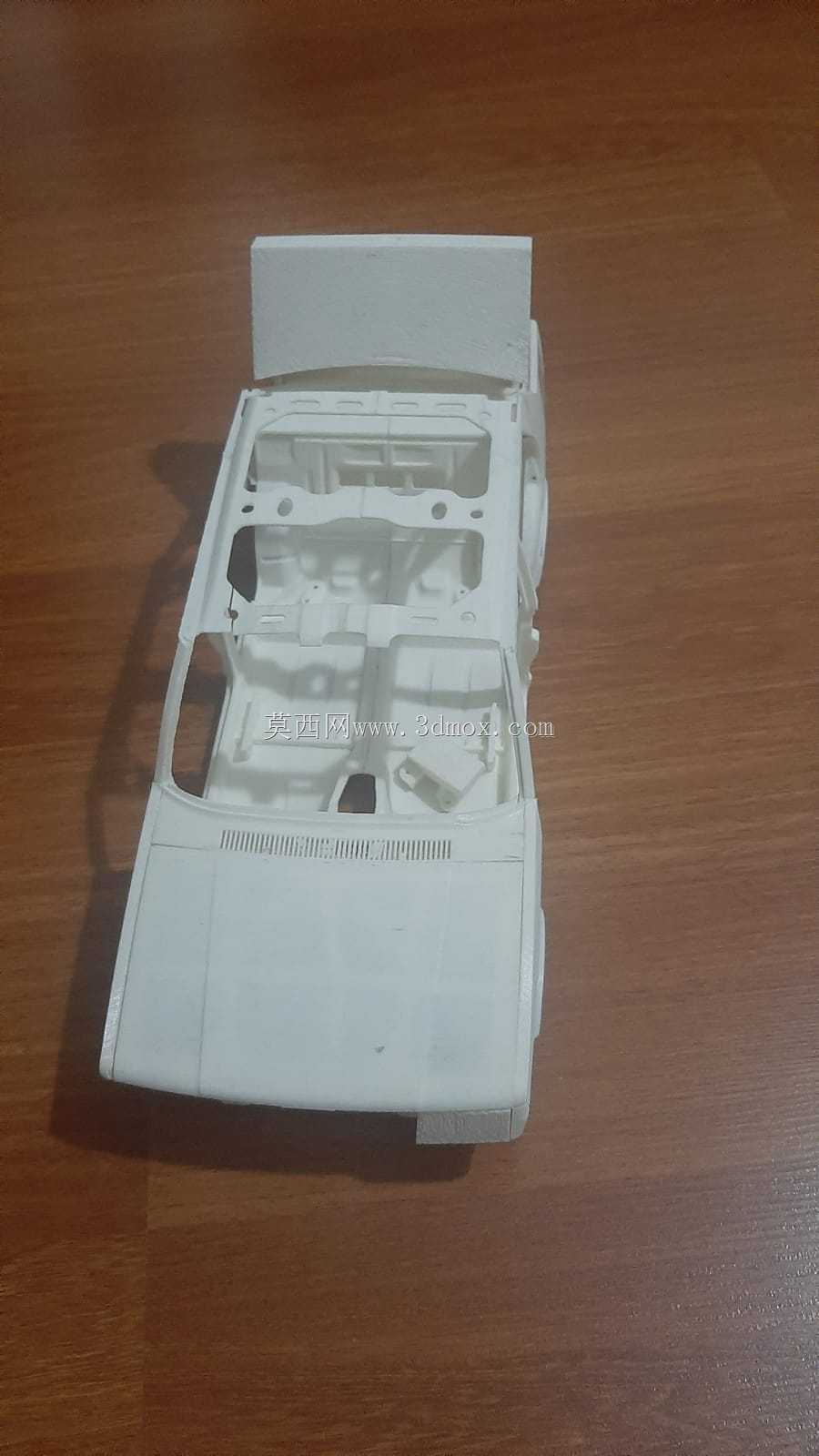 �з�?3D