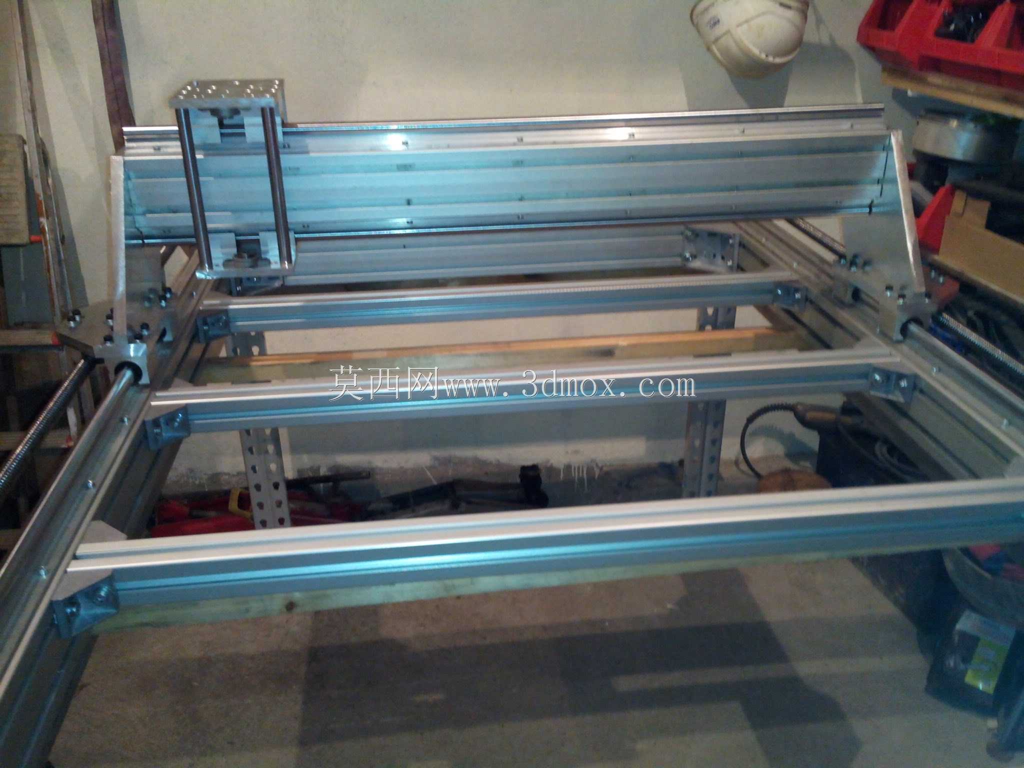 Maxi CNC 1500x1000易于构建