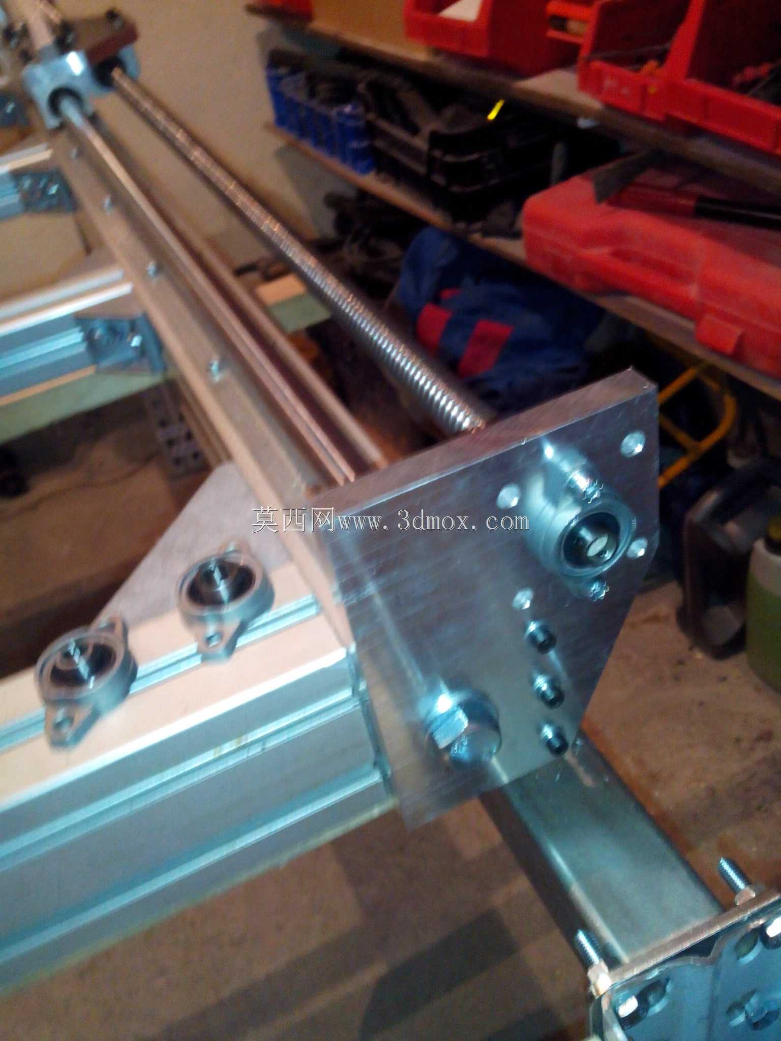 Maxi CNC 1500x1000易于构建