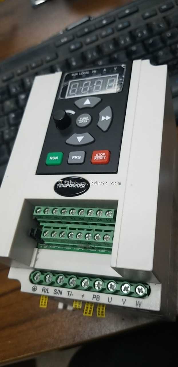 Nowforever B-1000系列VDE/FU 2.2Kw 0-650Hz
