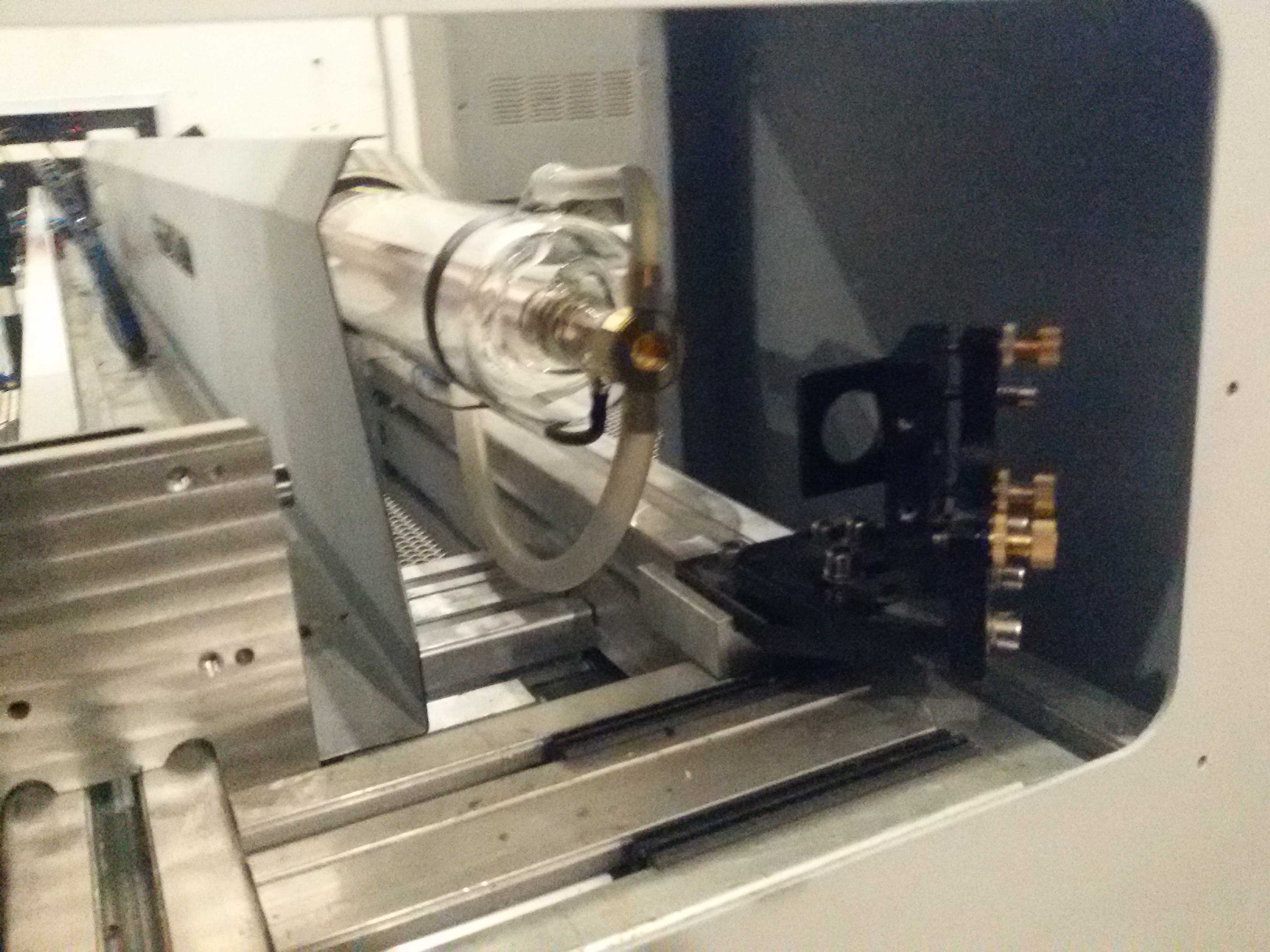 激光器600x2000\u100-180W