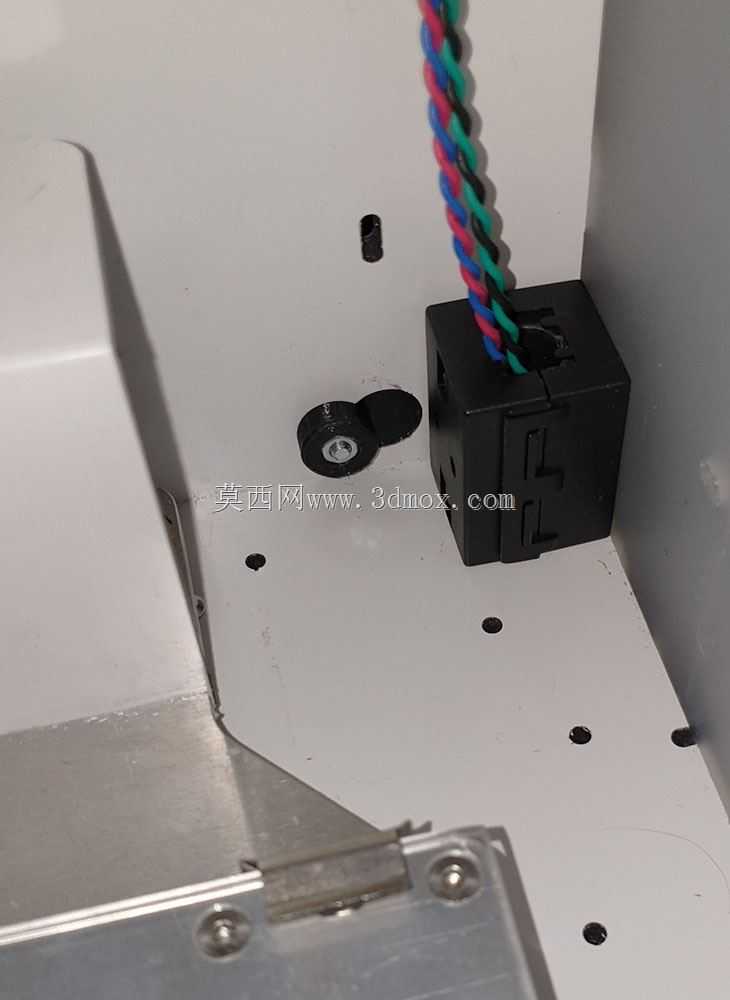 Ultimaker 2的进料器和灯丝导管