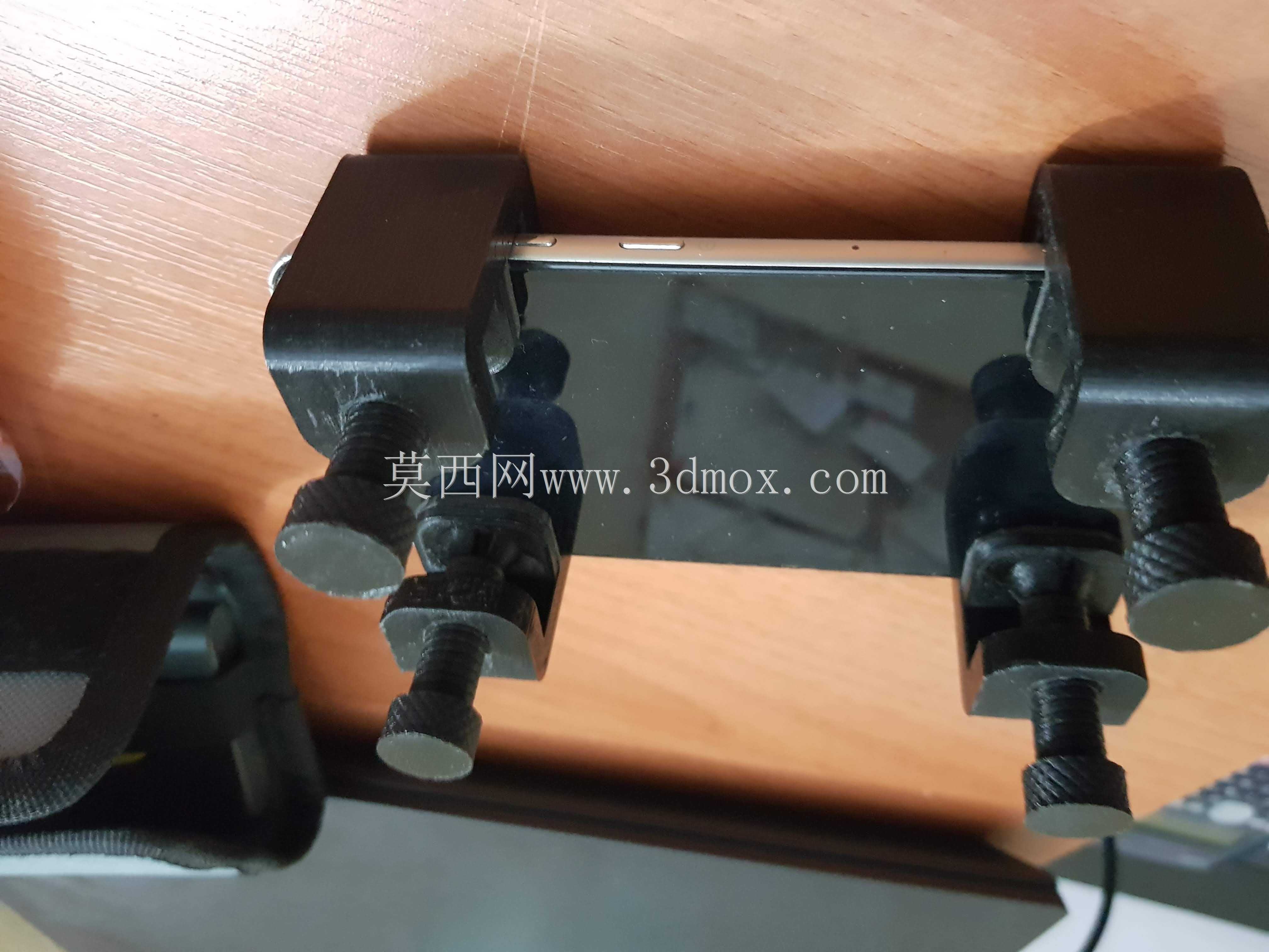 电话或平板电脑维修虎钳(telefon veya tablet tamir Mengensi)