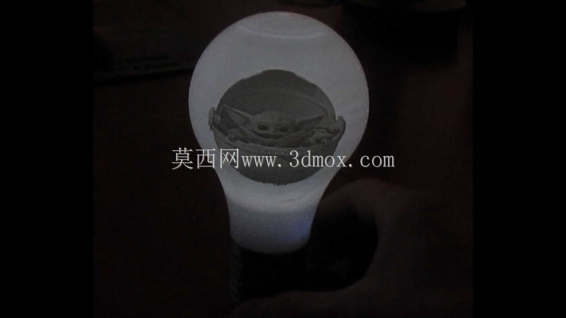 婴儿尤达灯