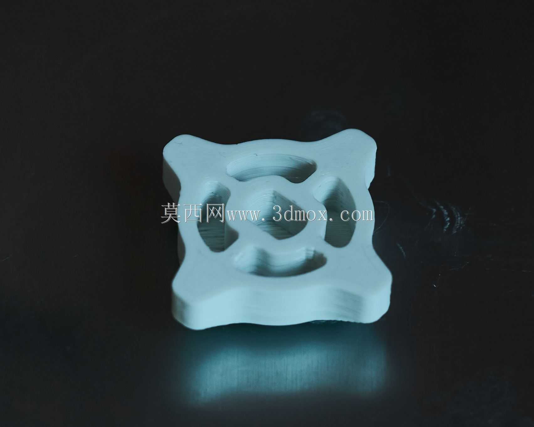 ����ˮ����8 mm�ֱ�/��ť���и�8��6 mm��