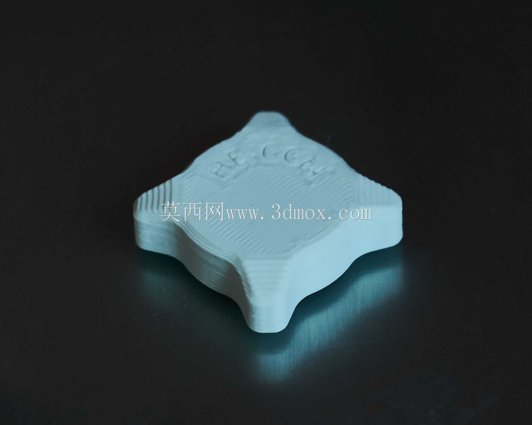 ����ˮ����8 mm�ֱ�/��ť���и�8��6 mm��