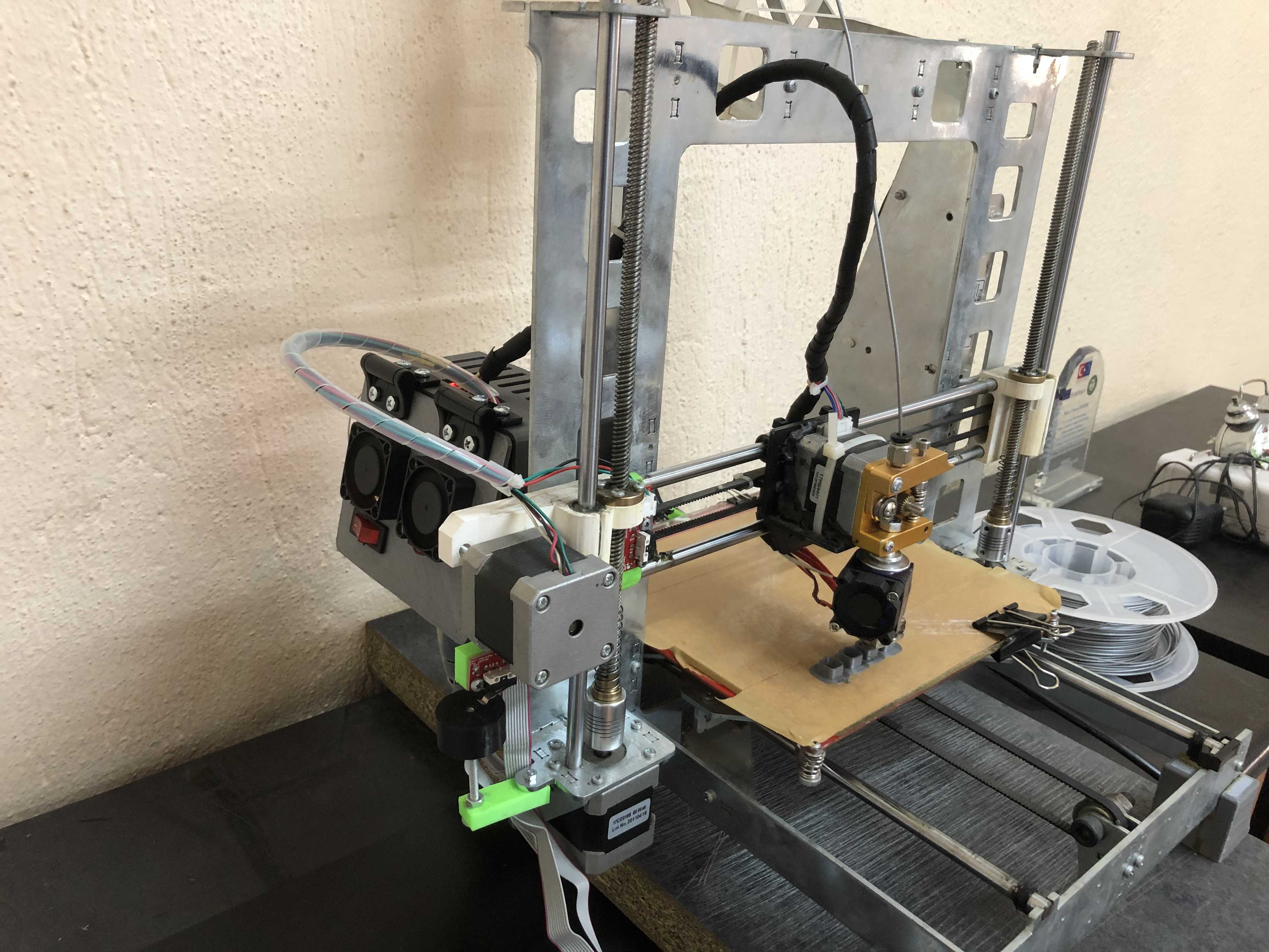 ARDUINO MEGA 2560���µ�1.4�����
