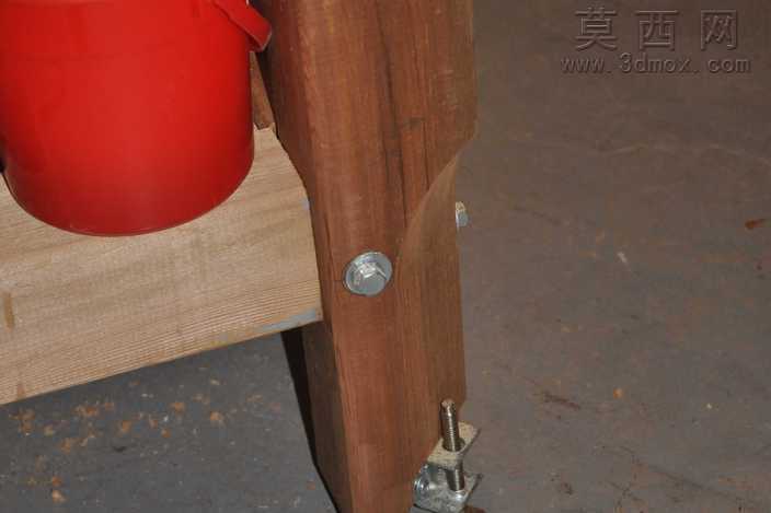 结构紧凑工作站